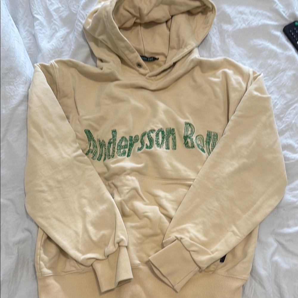 Cream Pullover Sweatshirt